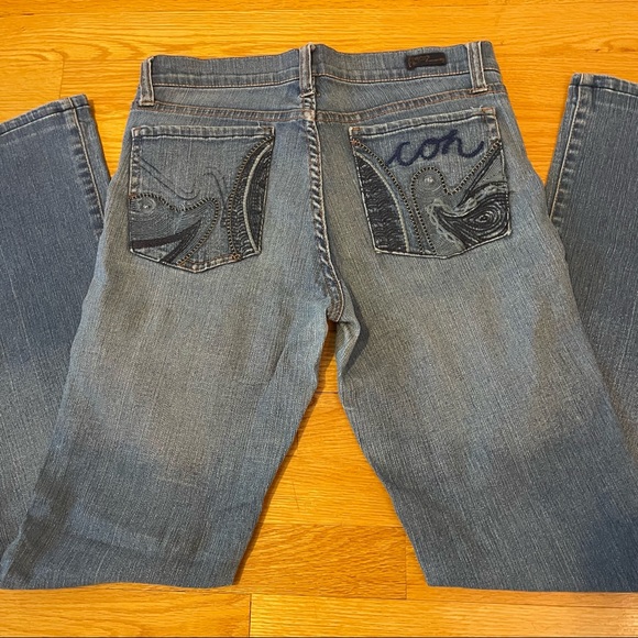 Citizens of Humanity Jeans with Embroidered Wave Design on Back Pockets Size 28 - Picture 16 of 16